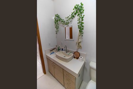 Casa à venda com 258m², 4 quartos e sem vaga Casa à venda com 258m², 4 quartos e sem vagaBanheiro da Suíte1