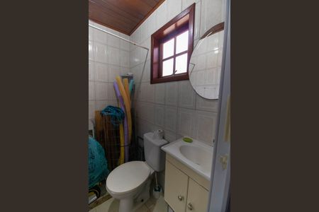 Casa à venda com 258m², 4 quartos e sem vaga Casa à venda com 258m², 4 quartos e sem vagaBanheiro