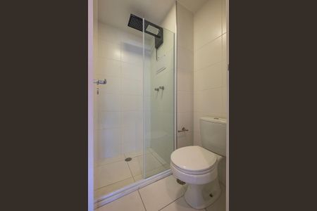 Banheiro Social de kitnet/studio à venda com 1 quarto, 26m² em Cerqueira César, São Paulo