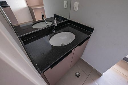 Banheiro de kitnet/studio à venda com 1 quarto, 25m² em Cerqueira César, São Paulo