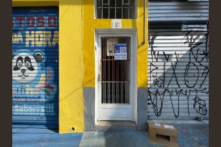 Casa para alugar com 38m², 1 quarto e sem vagaFachada