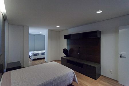 Casa de condomínio à venda com 520m², 4 quartos e 3 vagasSuíte 4