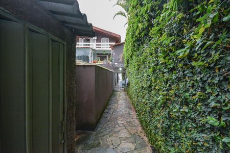 Casa para alugar com 100m², 2 quartos e sem vaga Casa para alugar com 100m², 2 quartos e sem vagaCorredor Externo
