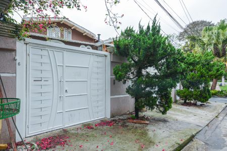 Casa para alugar com 100m², 2 quartos e sem vaga Casa para alugar com 100m², 2 quartos e sem vagaFachada