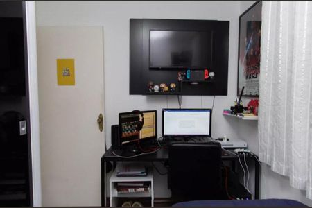 Quarto 2 de apartamento à venda com 2 quartos, 53m² em Vila Carmosina, São Paulo