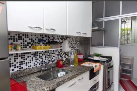 Apartamento à venda com 53m², 2 quartos e 1 vagaCozinha 
