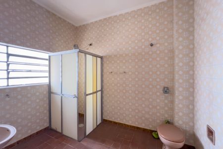 Casa à venda com 146m², 3 quartos e 2 vagasBanheiro