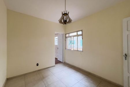 Casa à venda com 146m², 3 quartos e 2 vagasCopa