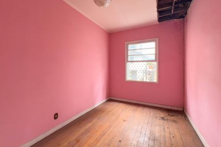 Casa à venda com 146m², 3 quartos e 2 vagasQuarto 2