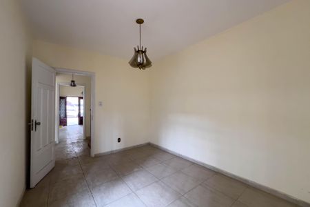 Casa à venda com 146m², 3 quartos e 2 vagasCopa