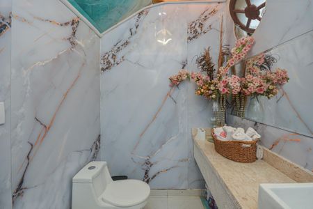 Casa para alugar com 800m², 3 quartos e 3 vagas Casa para alugar com 800m², 3 quartos e 3 vagasLavabo