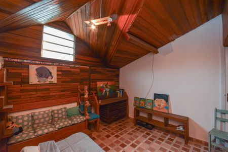 Casa para alugar com 800m², 3 quartos e 3 vagas Casa para alugar com 800m², 3 quartos e 3 vagasQuarto