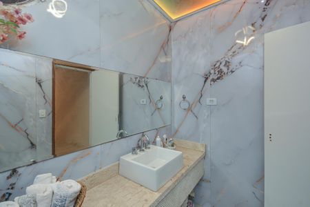 Casa para alugar com 800m², 3 quartos e 3 vagas Casa para alugar com 800m², 3 quartos e 3 vagasLavabo