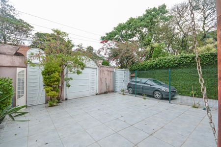 Casa para alugar com 800m², 3 quartos e 3 vagas Casa para alugar com 800m², 3 quartos e 3 vagasGaragem