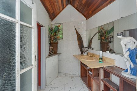 Casa para alugar com 800m², 3 quartos e 3 vagas Casa para alugar com 800m², 3 quartos e 3 vagasBanheiro Social 2