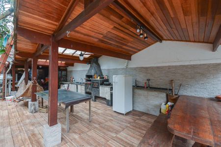 Casa para alugar com 800m², 3 quartos e 3 vagas Casa para alugar com 800m², 3 quartos e 3 vagasChurrasqueira