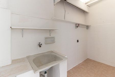 Apartamento para alugar com 75m², 2 quartos e sem vagaÁrea de Serviço