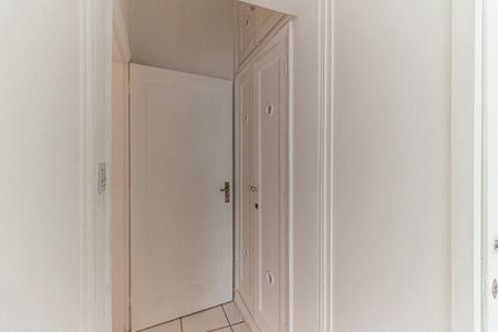 Apartamento para alugar com 75m², 2 quartos e sem vaga Suíte