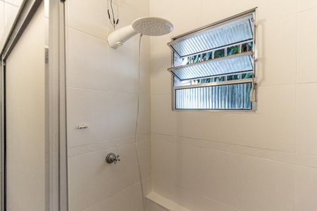 Apartamento para alugar com 75m², 2 quartos e sem vagaBanheiro