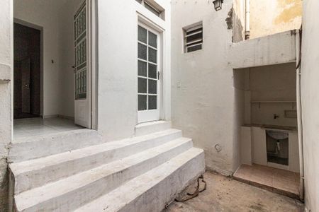 Apartamento para alugar com 75m², 2 quartos e sem vagaÁrea Externa