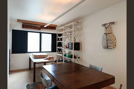 Apartamento à venda com 120m², 2 quartos e 1 vagaSala