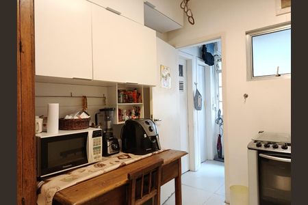 Apartamento à venda com 120m², 2 quartos e 1 vagaCozinha