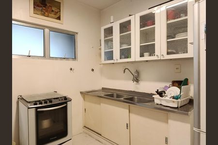 Apartamento à venda com 120m², 2 quartos e 1 vagaCozinha