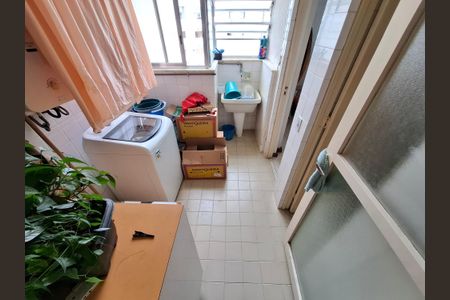 Apartamento à venda com 120m², 3 quartos e 1 vagaÁrea de serviço