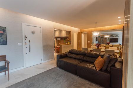 Apartamento à venda com 144m², 4 quartos e 3 vagasSala