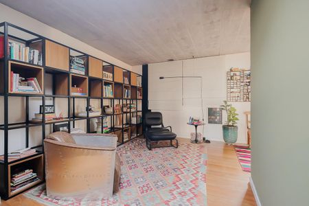 Sala 2 de casa à venda com 3 quartos, 380m² em Sumarezinho, São Paulo