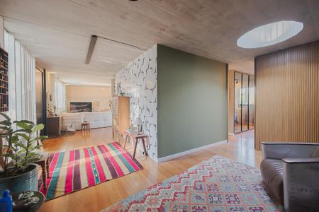 Sala 2 de casa à venda com 3 quartos, 380m² em Sumarezinho, São Paulo