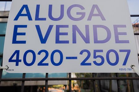 Casa para alugar com 380m², 3 quartos e 2 vagasPlaquinha