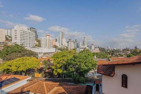 Casa para alugar com 380m², 3 quartos e 2 vagasVista