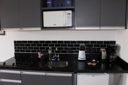 Studio de kitnet/studio para alugar com 1 quarto, 25m² em Santa Ifigênia, São Paulo