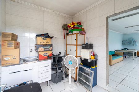 Casa à venda com 400m², 4 quartos e 3 vagasCozinha da Edícula 1 