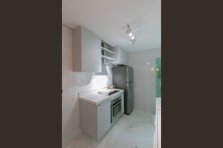 Apartamento à venda com 100m², 2 quartos e 1 vaga Apartamento à venda com 100m², 2 quartos e 1 vagaCozinha