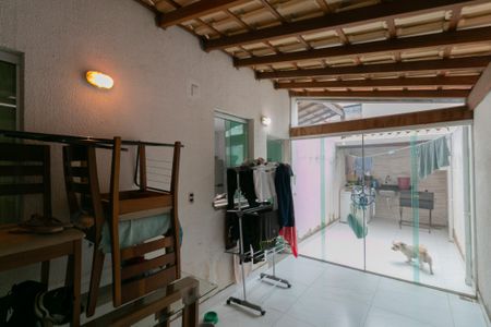 Apartamento à venda com 100m², 2 quartos e 1 vaga Apartamento à venda com 100m², 2 quartos e 1 vagaÁrea de Serviço