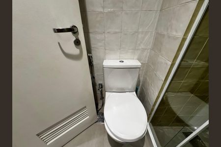 Apartamento à venda com 108m², 3 quartos e 2 vagasBanheiro Social