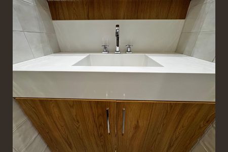 Apartamento à venda com 108m², 3 quartos e 2 vagasBanheiro Social