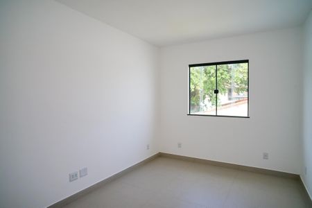 Casa à venda com 130m², 3 quartos e 2 vagas Casa à venda com 130m², 3 quartos e 2 vagasQuarto 1