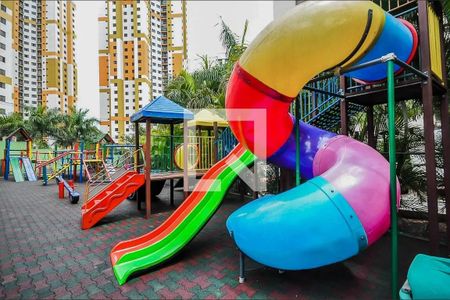 Apartamento à venda com 68m², 2 quartos e 1 vagaÁrea comum - Playground