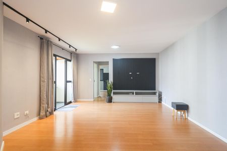 Sala de apartamento à venda com 2 quartos, 68m² em Chácara Agrindus, Taboão da Serra