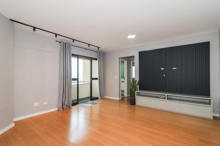 Sala de apartamento à venda com 2 quartos, 68m² em Chácara Agrindus, Taboão da Serra