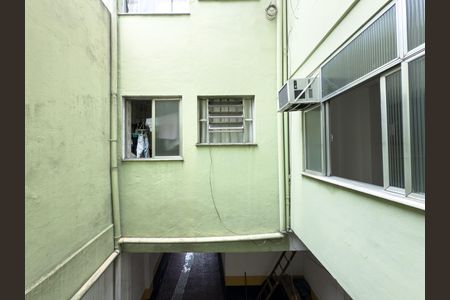 Vista do Quarto de apartamento para alugar com 1 quarto, 46m² em Cordovil, Rio de Janeiro