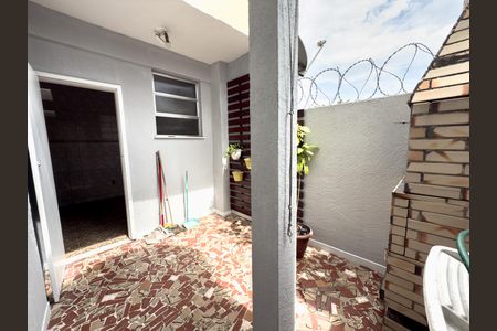 Apartamento para alugar com 46m², 1 quarto e sem vagaÁrea de Serviço