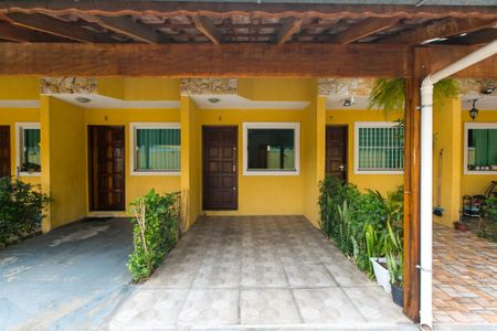 Casa de condomínio à venda com 79m², 2 quartos e 1 vagaGaragem