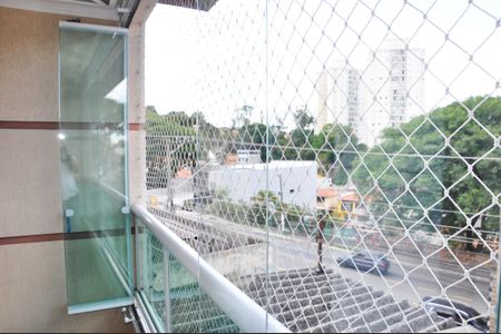 Casa à venda com 166m², 3 quartos e 3 vagasDetalhe - Varanda