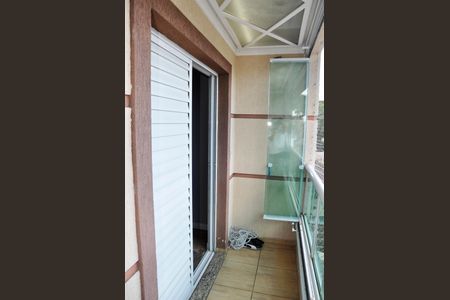 Casa à venda com 166m², 3 quartos e 3 vagasDetalhe - Varanda