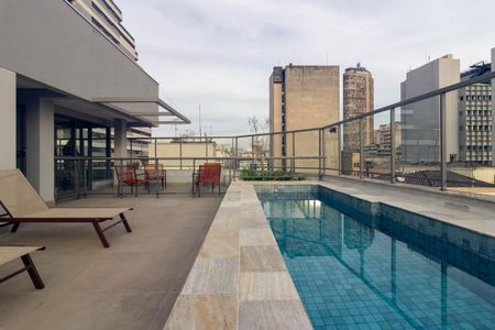 Studio à venda com 21m², 1 quarto e sem vagaÁrea comum - Piscina