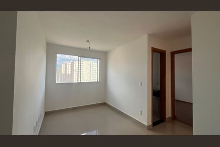 Sala de apartamento para alugar com 2 quartos, 43m² em Vila Satúrnia, Campinas